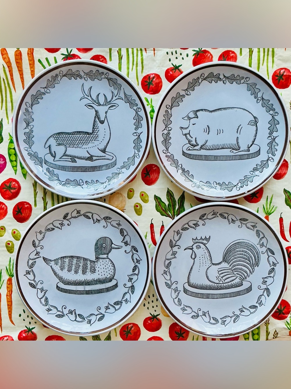 L’epicurien Georges Briard Plates Set of 4